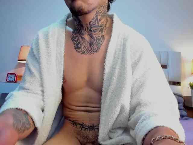 Zeusdamian21's cam show statistics and live stream