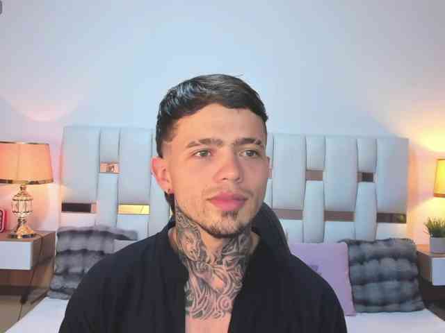 Zeusdamian21 Zeusdamian21