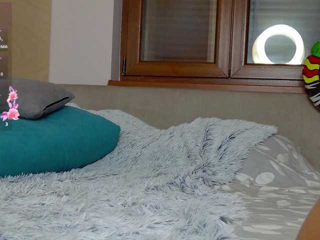 Danger-Doll live cam preview