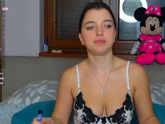 Danger-Doll webcam
