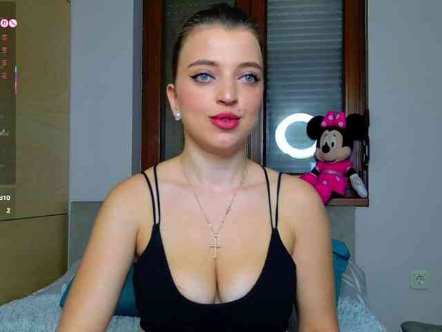 Danger-Doll webcam