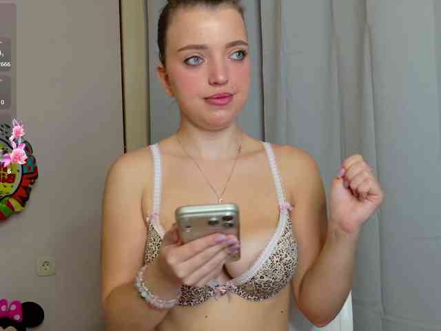 Danger-Doll webcam
