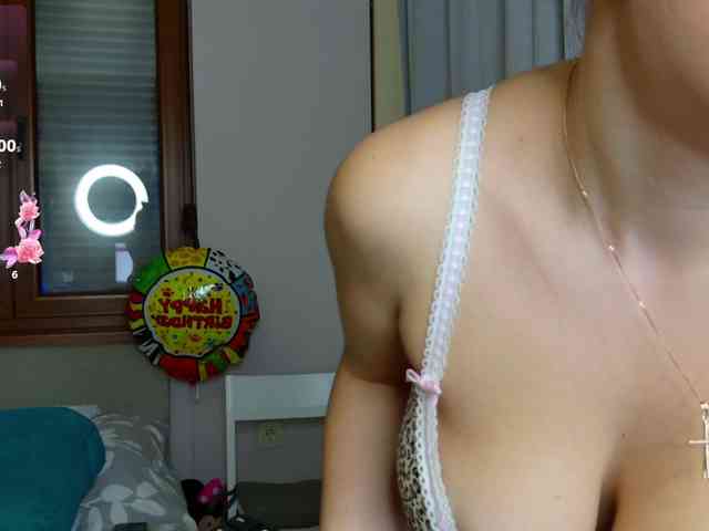 Danger-Doll webcam
