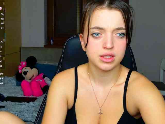 Danger-Doll webcam