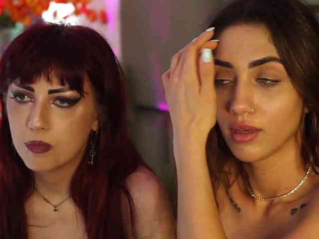 BlairAndLucy webcam