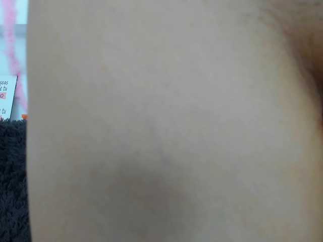 Serennaax live cam on BongaCams