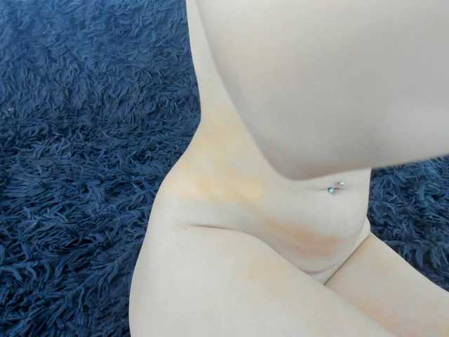 Serennaax live cam on BongaCams