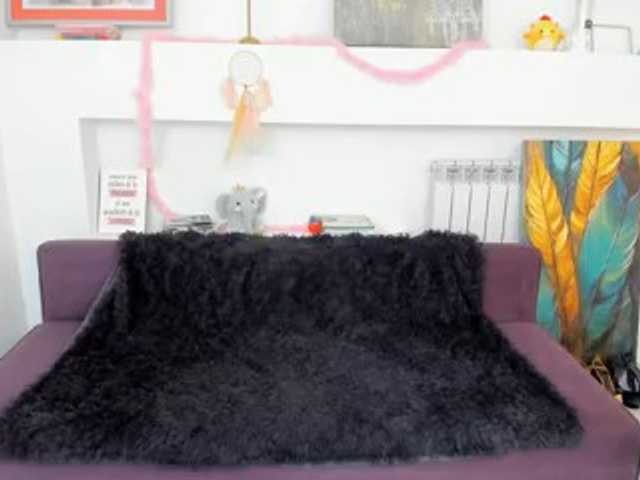 Serennaax live cam on BongaCams