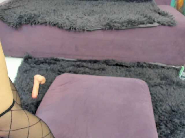 Serennaax live cam on BongaCams