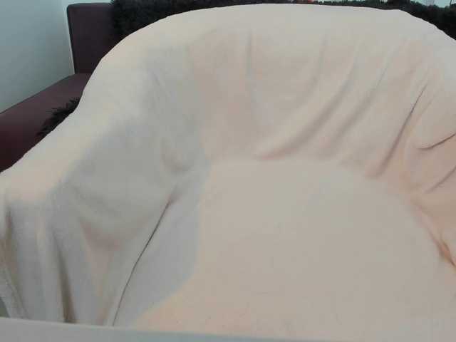 Serennaax live cam on BongaCams