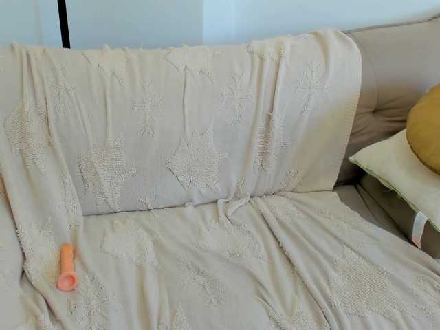 Serennaax live webcam show