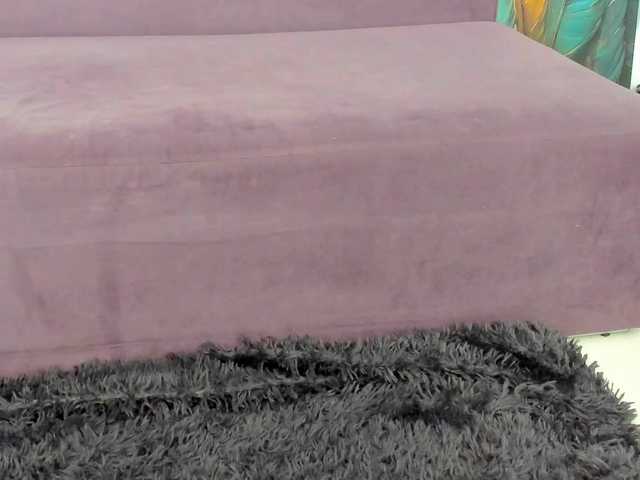 Serennaax live cam on BongaCams