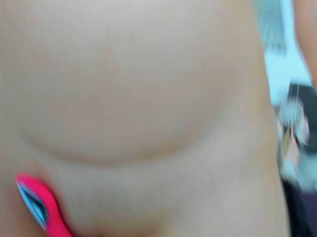 Serennaax live cam on BongaCams