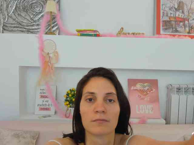 Serennaax webcam