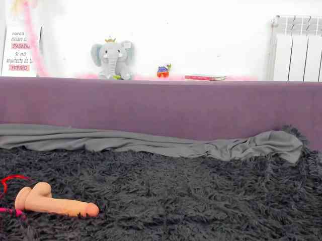 Serennaax webcam