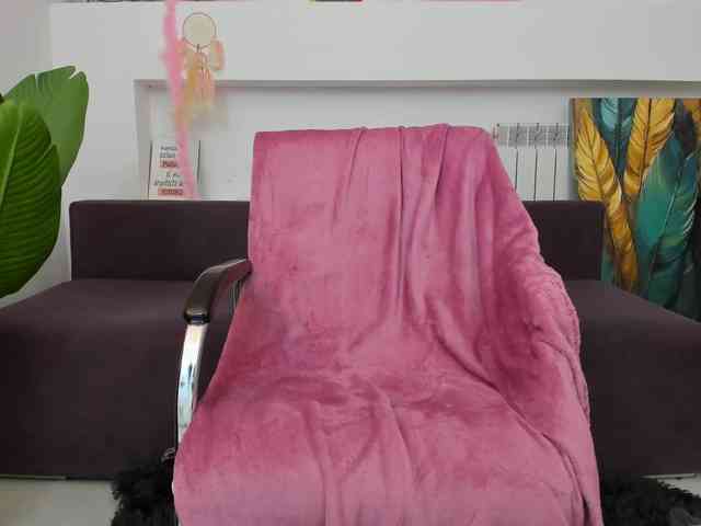Serennaax webcam