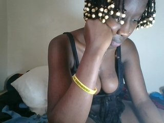 prettyglowing's Live Webcam