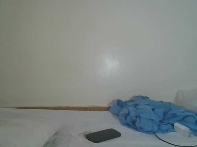prettyglowing live cam on BongaCams