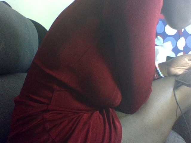 prettyglowing live cam on BongaCams