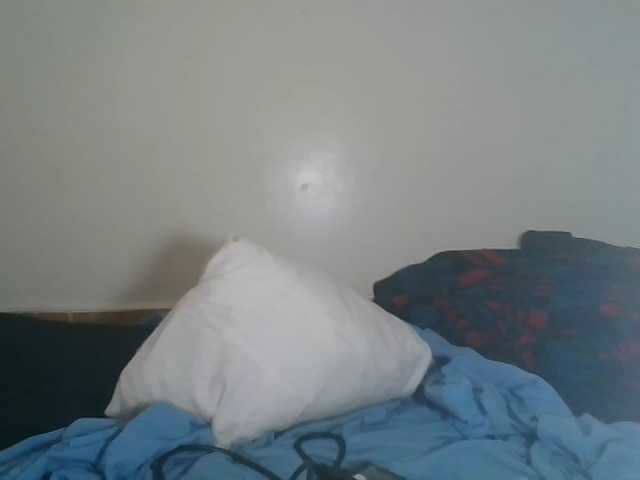 prettyglowing live cam on BongaCams