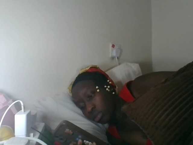 prettyglowing live cam on BongaCams