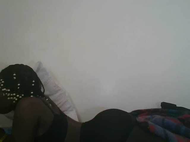 prettyglowing live cam on BongaCams
