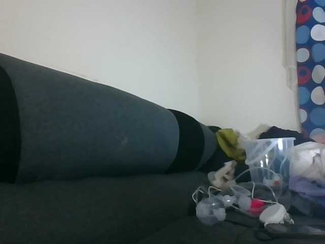 prettyglowing live cam on BongaCams