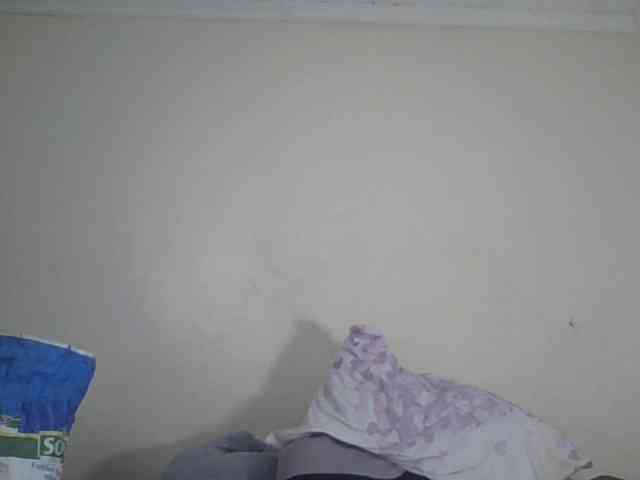 prettyglowing webcam