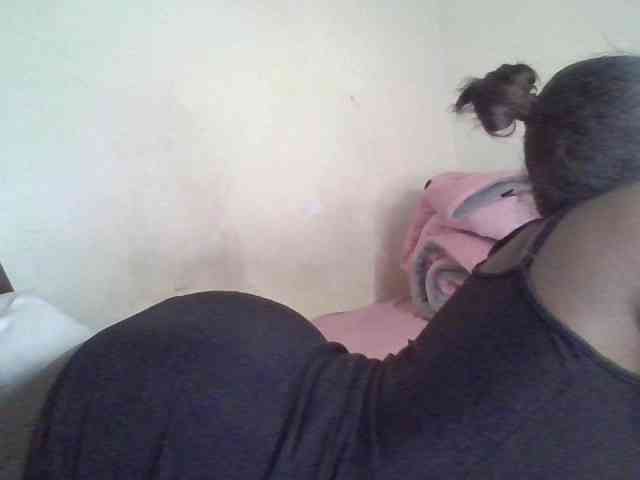 prettyglowing webcam