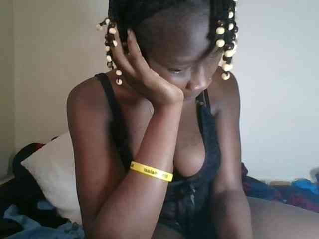 prettyglowing webcam