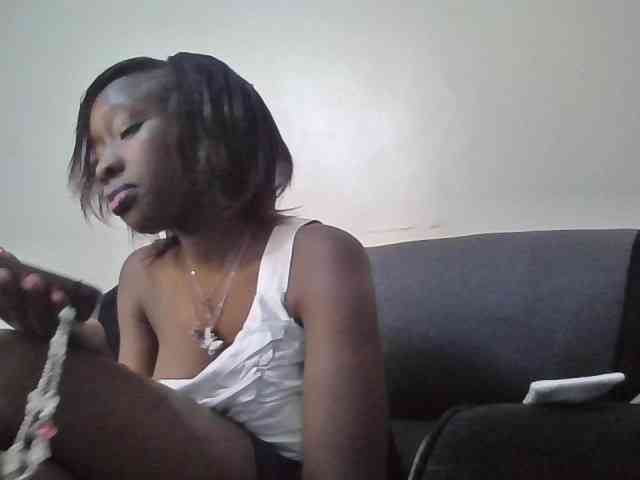 prettyglowing webcam