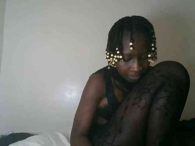 prettyglowing webcam