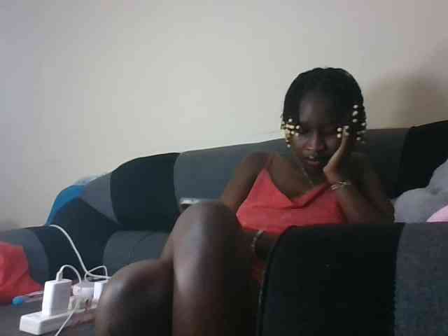 prettyglowing webcam