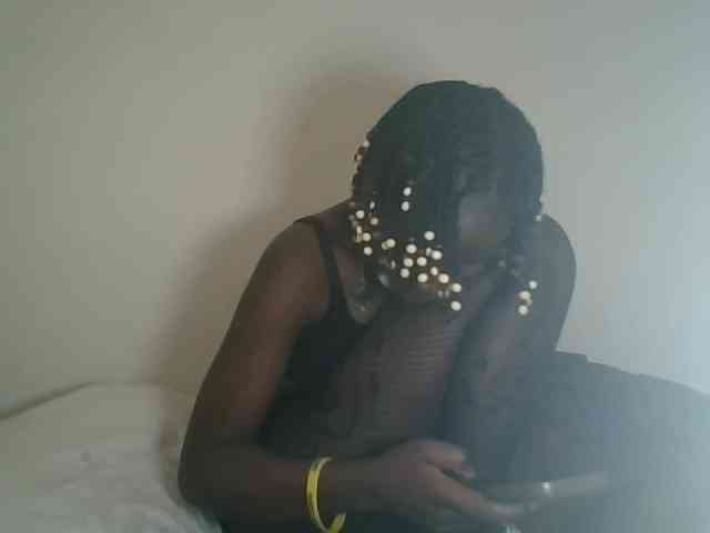 prettyglowing webcam