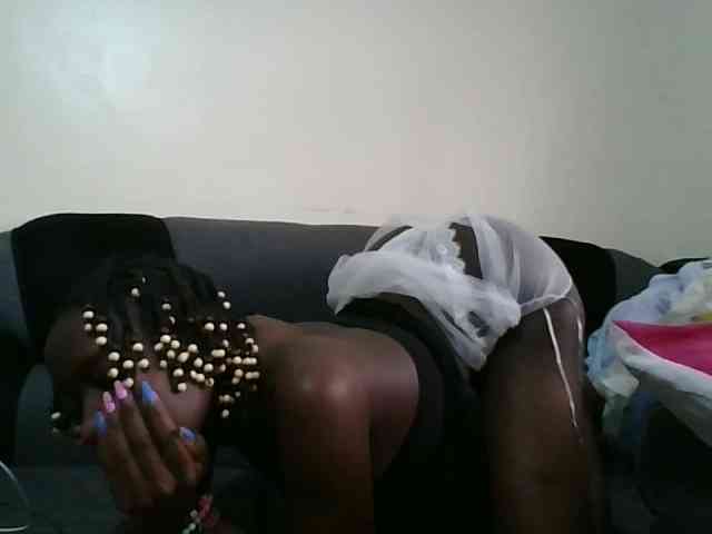 prettyglowing webcam