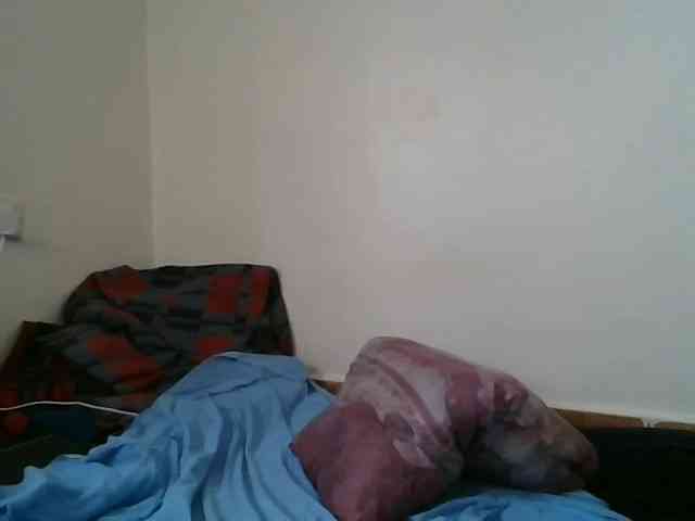 prettyglowing webcam