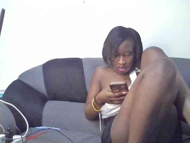 prettyglowing webcam
