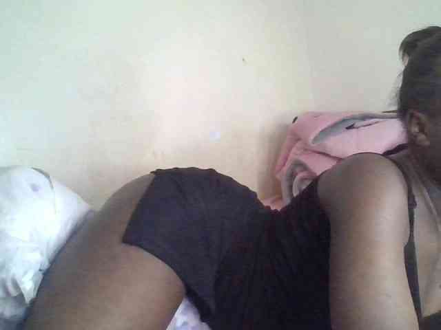 prettyglowing webcam