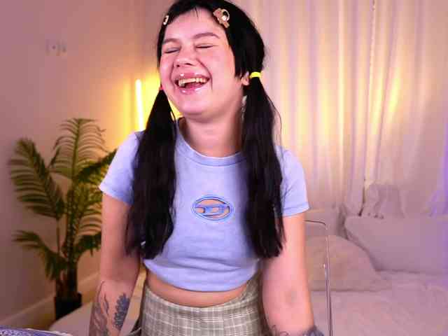 AmelieKitty webcam