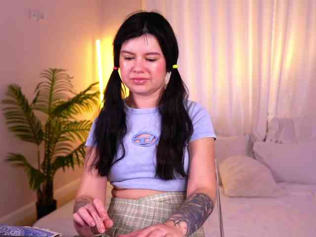 AmelieKitty webcam