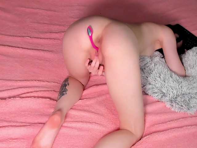 Live трансляция GlitchDoll - slutnetki.online