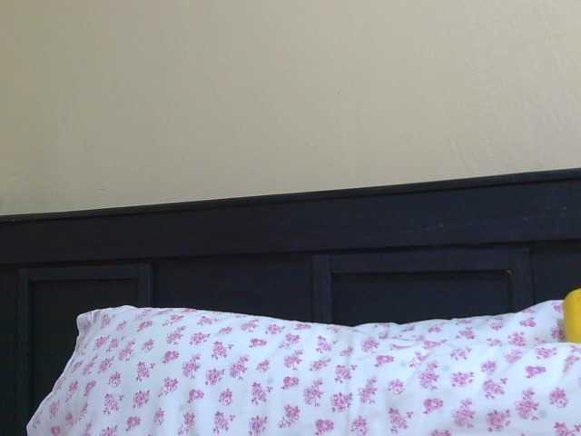 Kinky-1 live cam on BongaCams