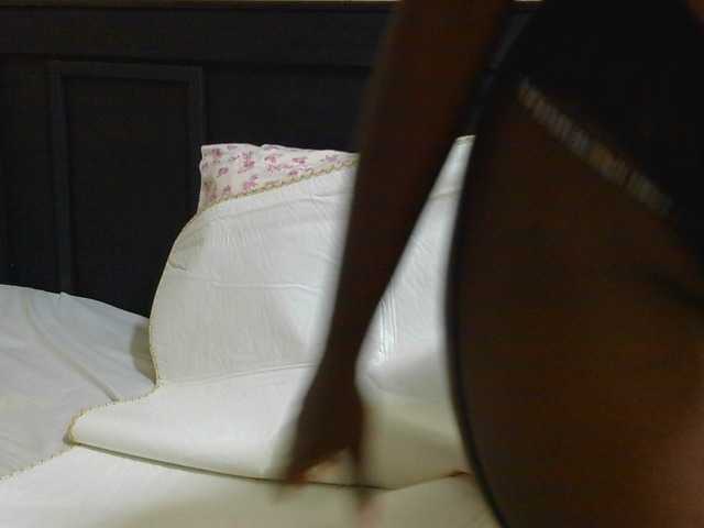 Kinky-1 live cam on BongaCams