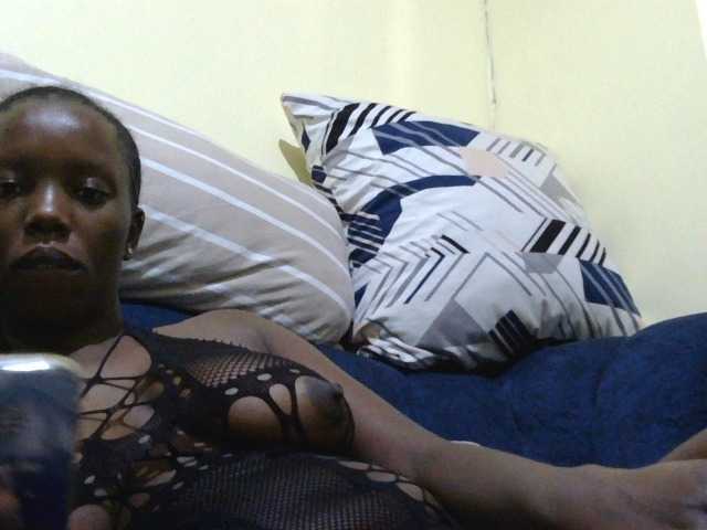 Kinky-1 live cam on BongaCams