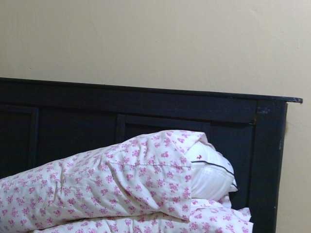 Kinky-1 live webcam show