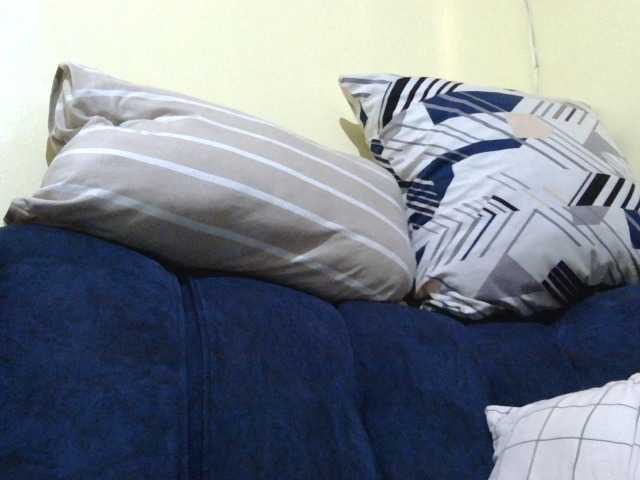 Kinky-1 live cam on BongaCams