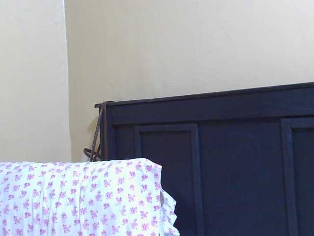 Kinky-1 live cam on BongaCams
