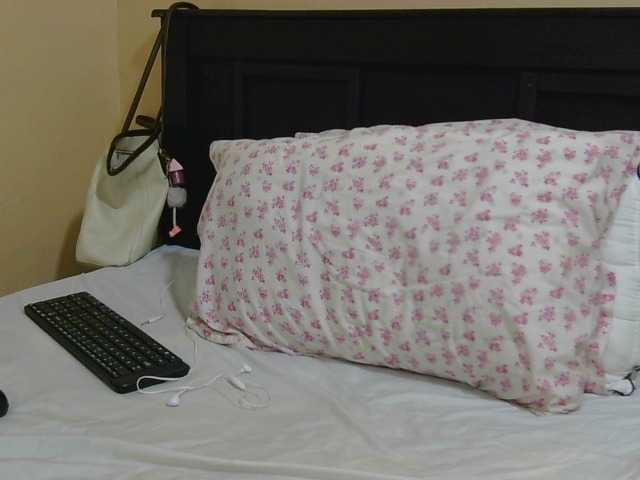 Kinky-1 live webcam show