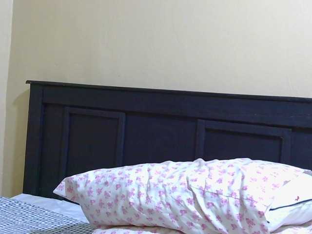 Kinky-1 live webcam show