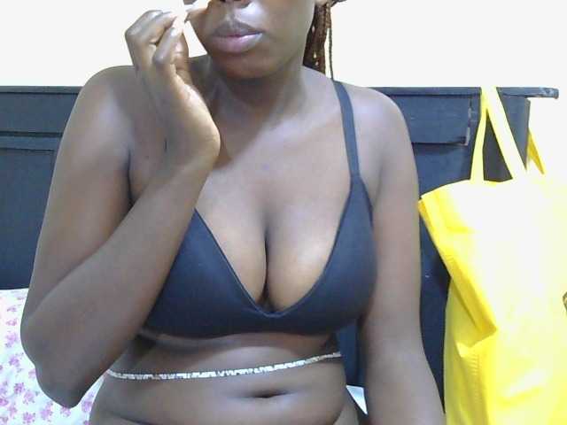 Kinky-1 live cam on BongaCams